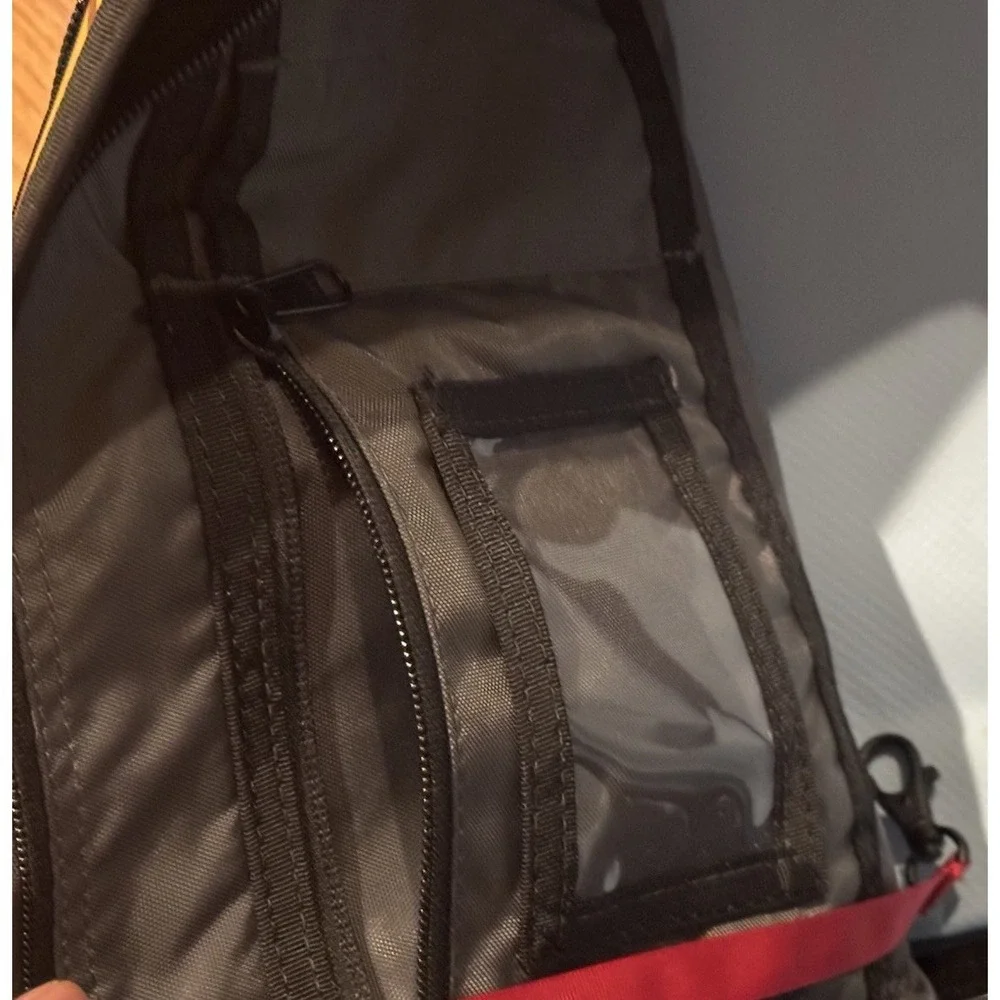 Timbuk2 command messenger